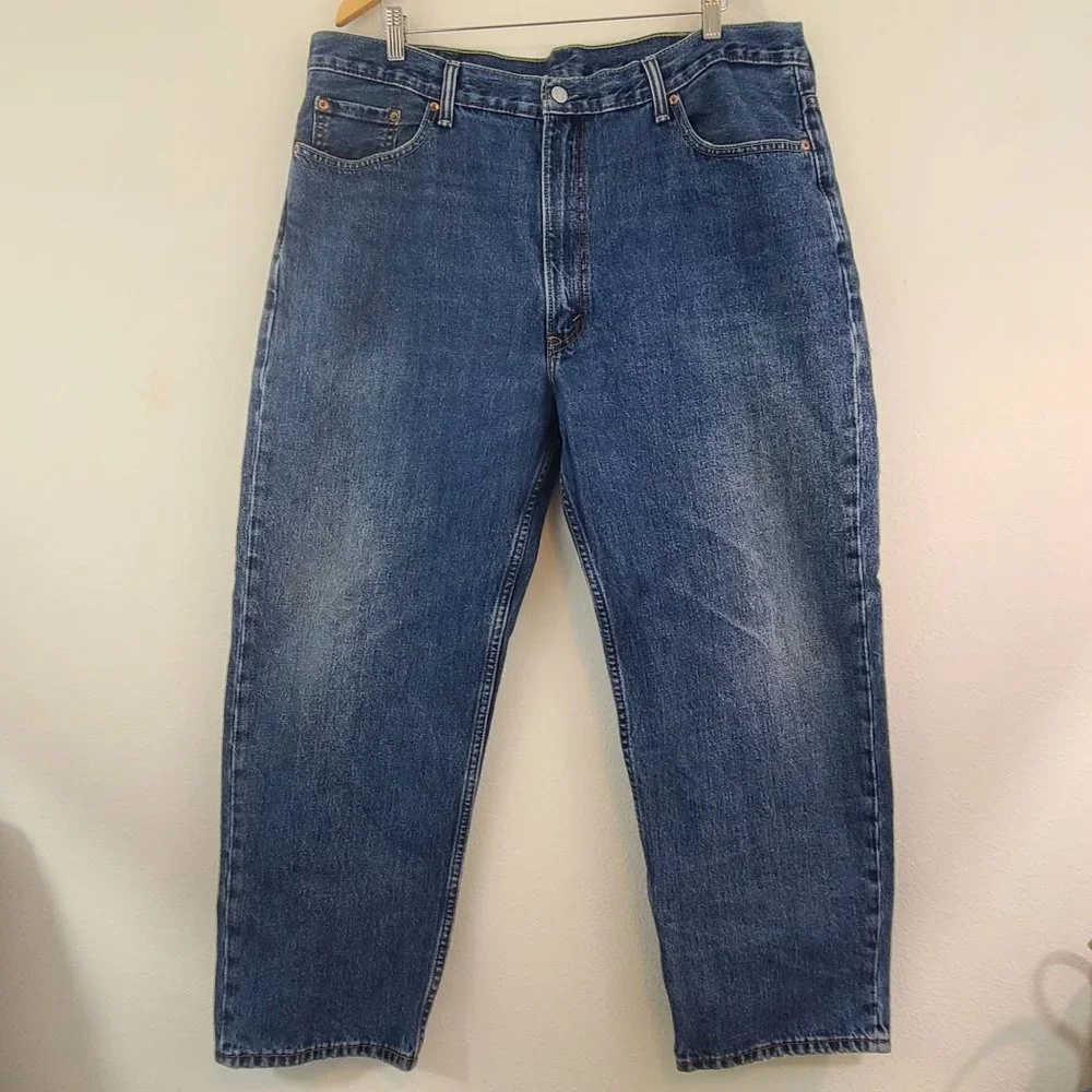 Levis Jeans Mens 42x30 Blue 550 Straight Leg Relaxed Fit Jeans Classic Work EUC - Picture 12 of 12